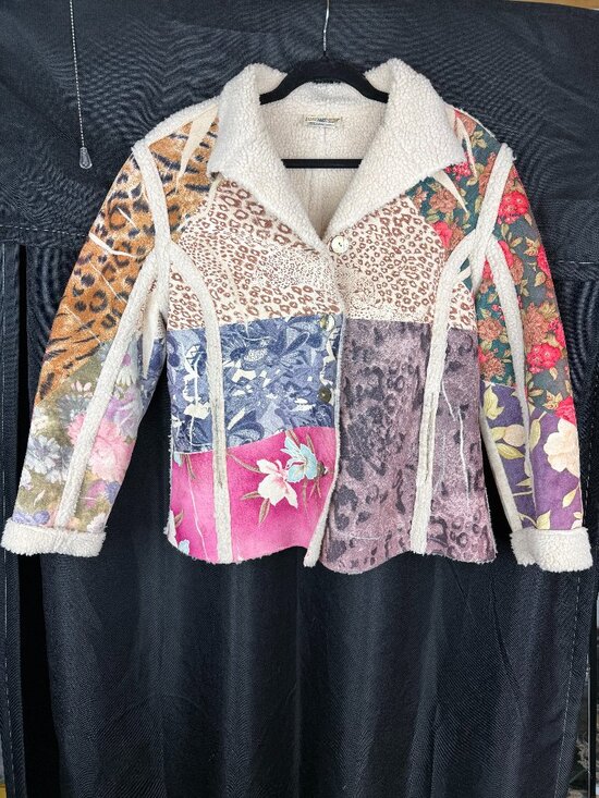 TravelSmith Jackets & Blazers - TravelSmith Vintage Patchwork Jacket Womens Size Medium